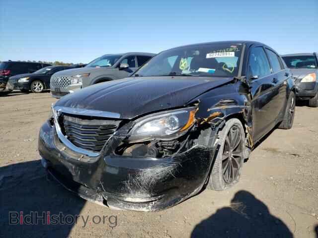 2012 CHRYSLER 200 - VIN: 1C3CCBHGXCN230531 - Фото 2