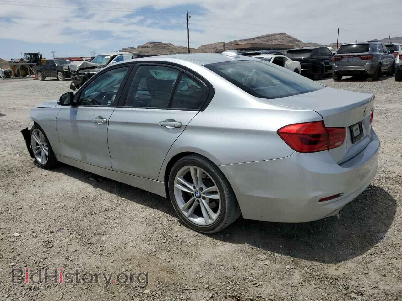 2016 BMW 3 SERIES - VIN: WBA8A9C59GK616500 - Фото 2