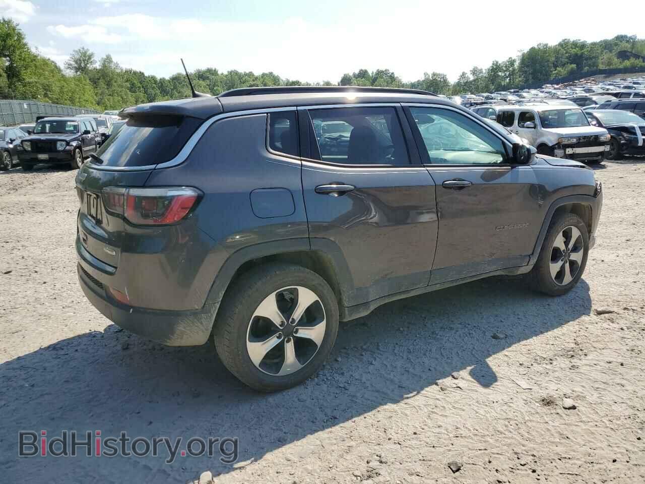 2018 JEEP COMPASS - VIN: 3C4NJDBB7JT154802 - Фото 3