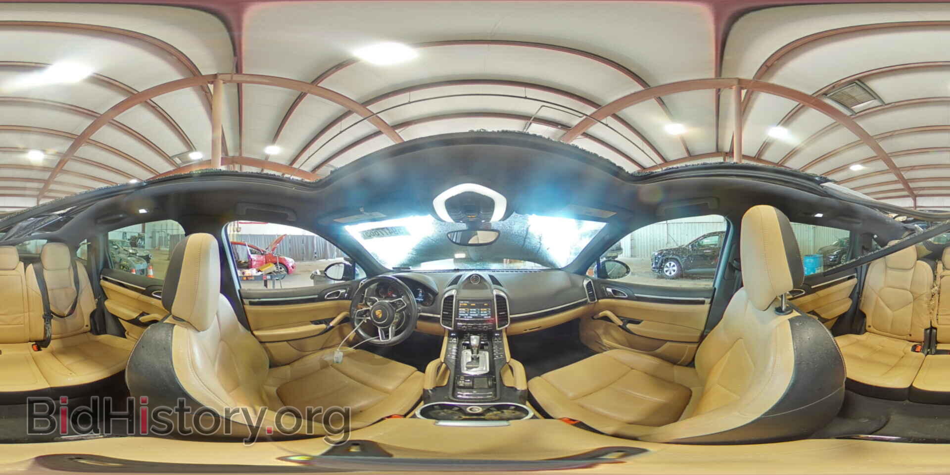 2016 PORSCHE CAYENNE - VIN: WP1AA2A29GLA09185 - Photo 15