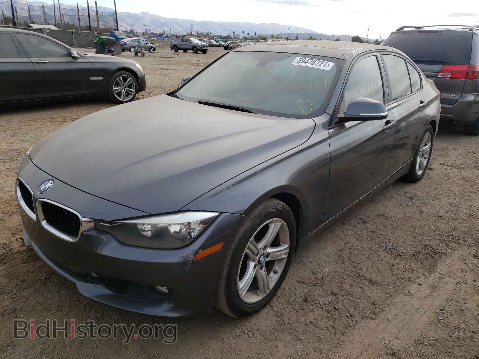 2013 BMW 3 SERIES - VIN: WBA3A5C53DF355761 - Фото 2