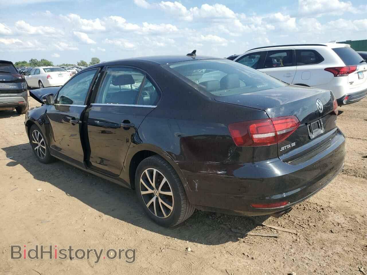 2017 VOLKSWAGEN JETTA - VIN: 3VWDB7AJ4HM250701 - Фото 2