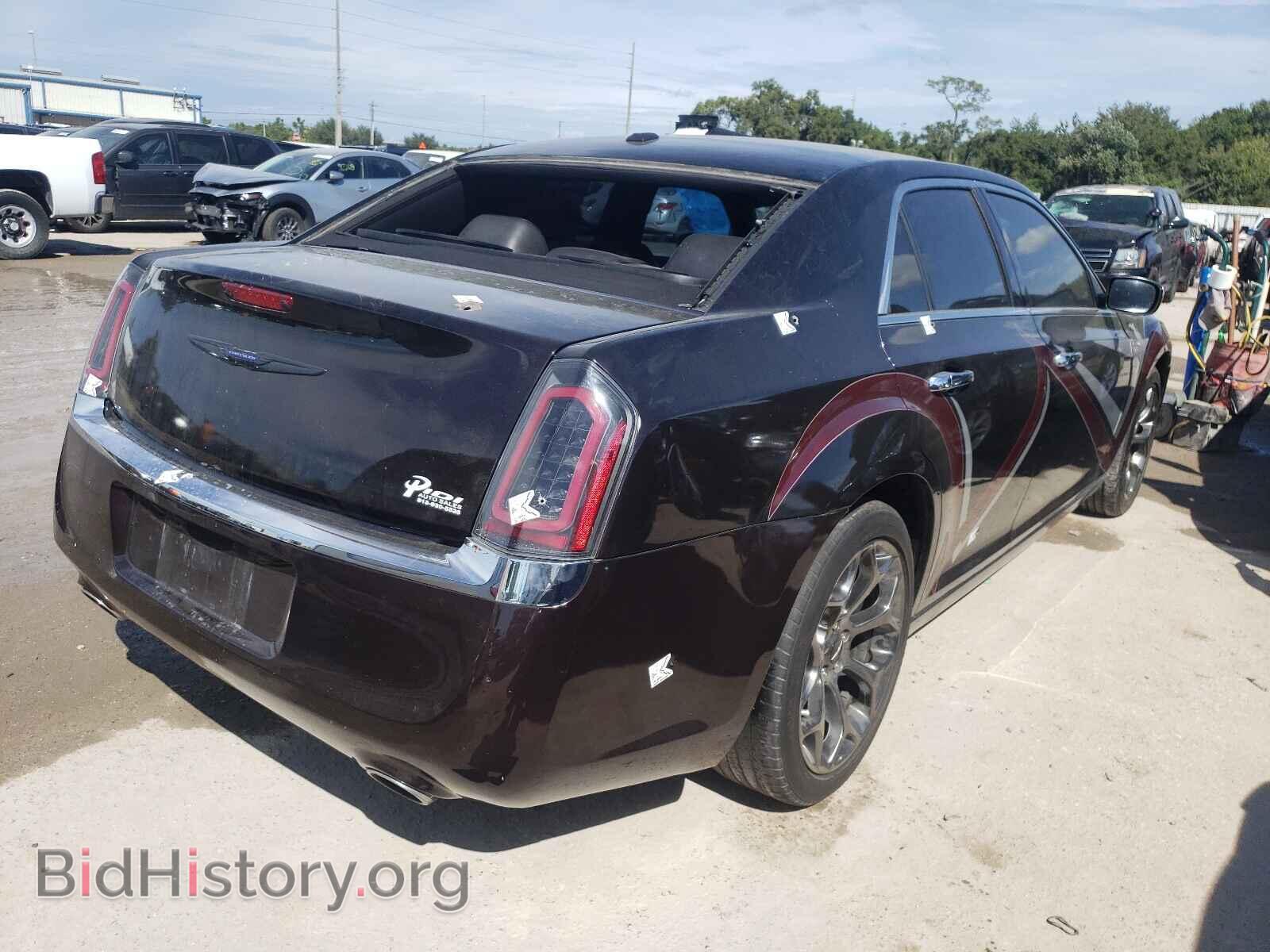 2011 CHRYSLER 300 - VIN: 2C3CA6CT5BH538215 - Фото 4