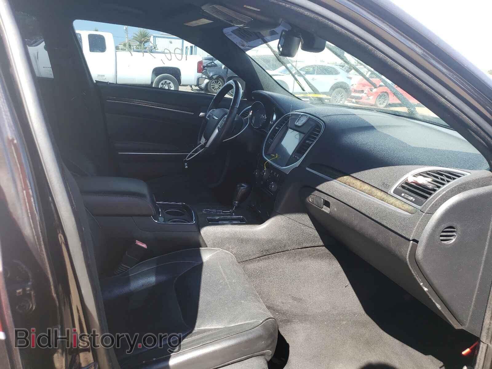 2011 CHRYSLER 300 - VIN: 2C3CA6CT5BH538215 - Фото 5