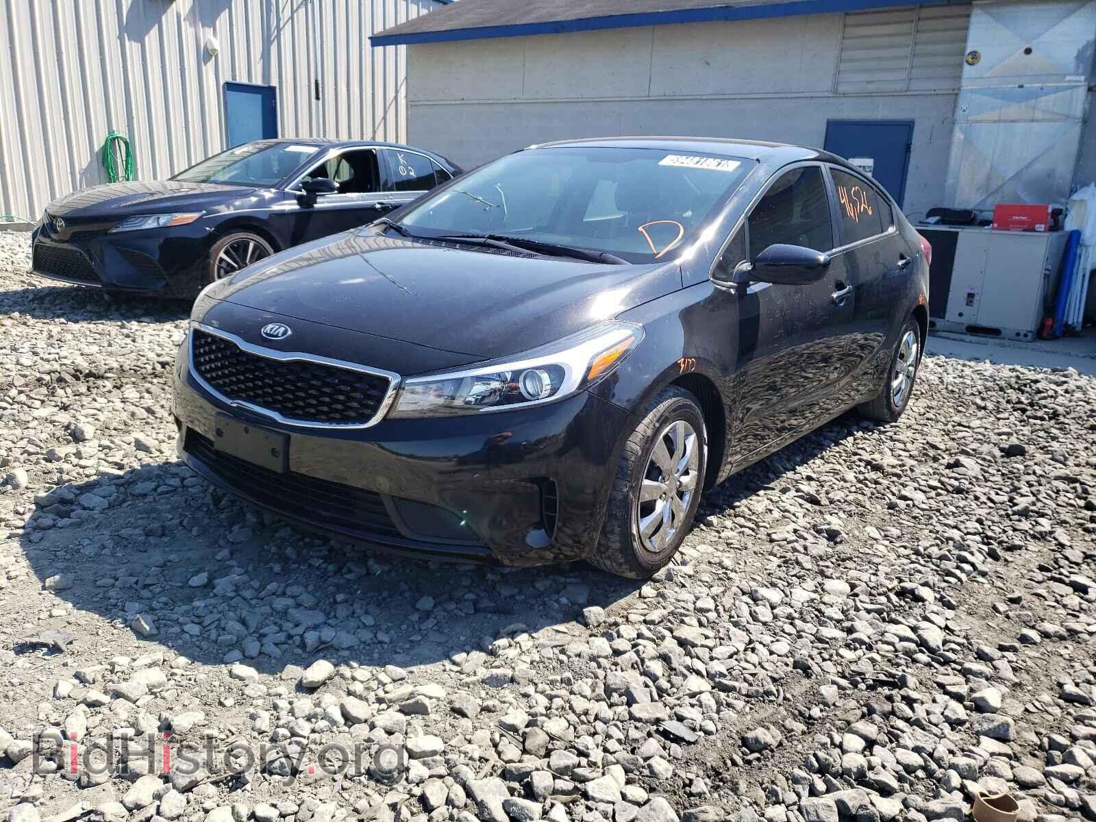 2017 KIA FORTE - VIN: 3KPFK4A77HE102874 - Фото 2