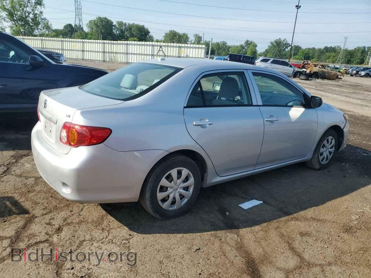 2010 TOYOTA COROLLA - VIN: 2T1BU4EE2AC522953 - Фото 3