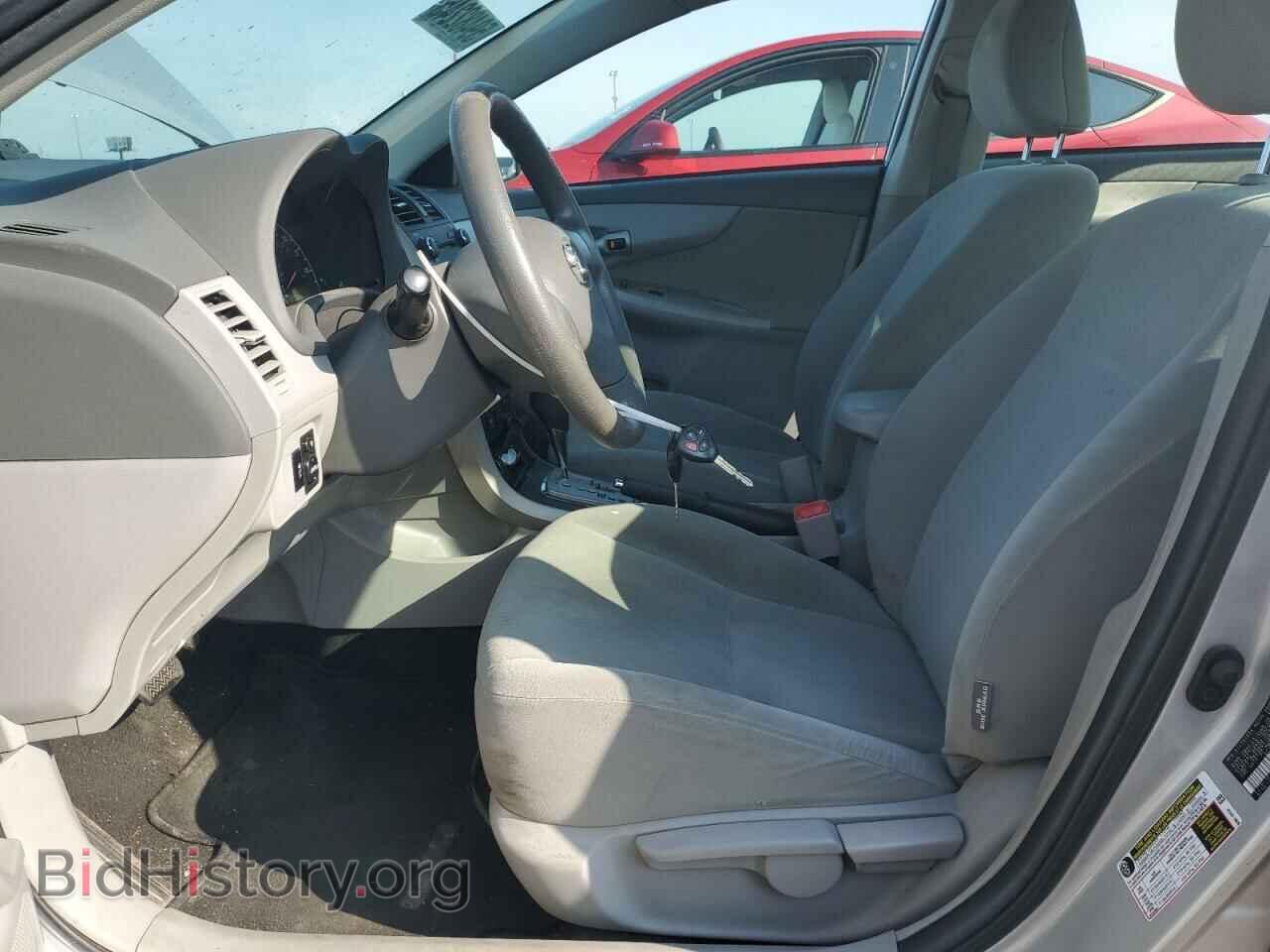 2010 TOYOTA COROLLA - VIN: 2T1BU4EE2AC522953 - Фото 7