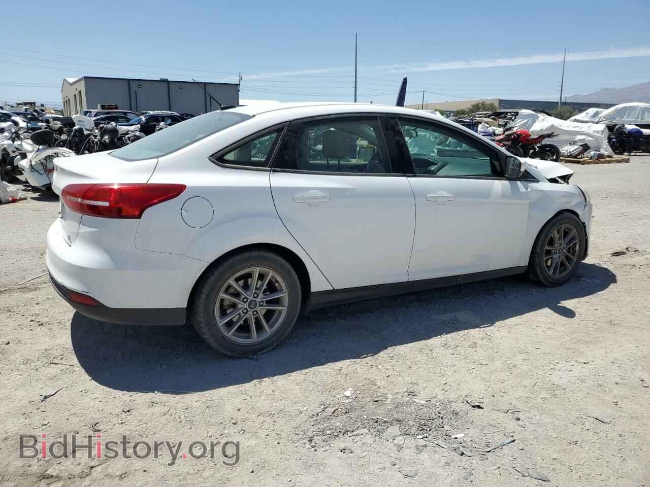 2018 FORD FOCUS - VIN: 1FADP3FE4JL271019 - Photo 3