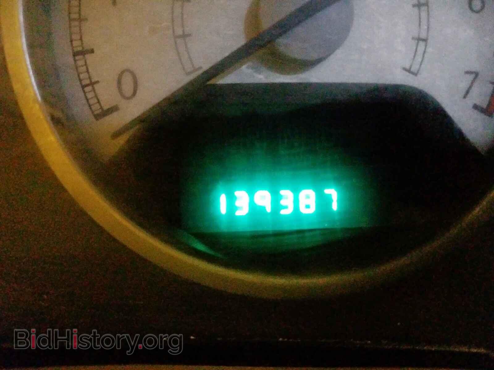 2008 CHRYSLER MINIVAN - VIN: 2A8HR64X48R754001 - Фото 8