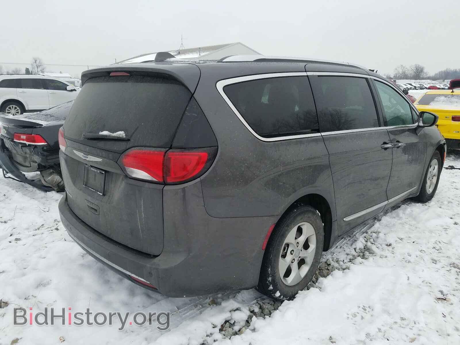 2017 CHRYSLER PACIFICA - VIN: 2C4RC1EG3HR633524 - Фото 4