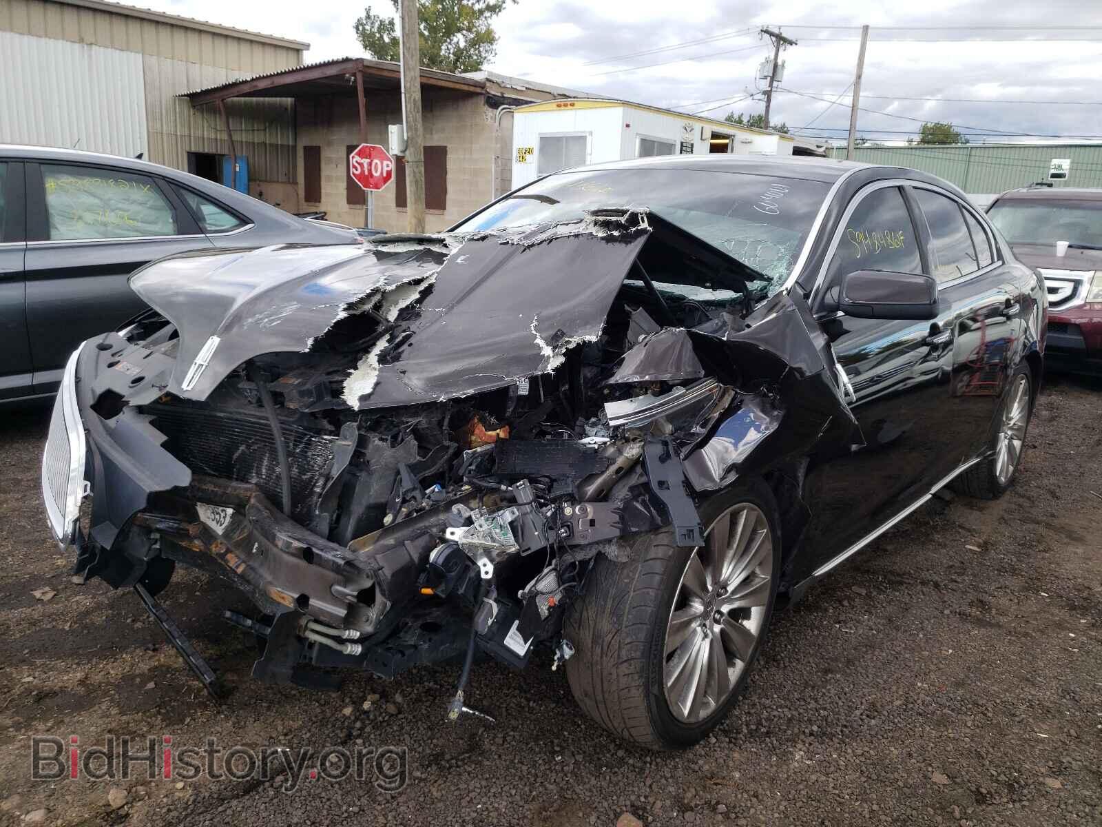 2013 LINCOLN MKS - VIN: 1LNHL9FT6DG604001 - Photo 2