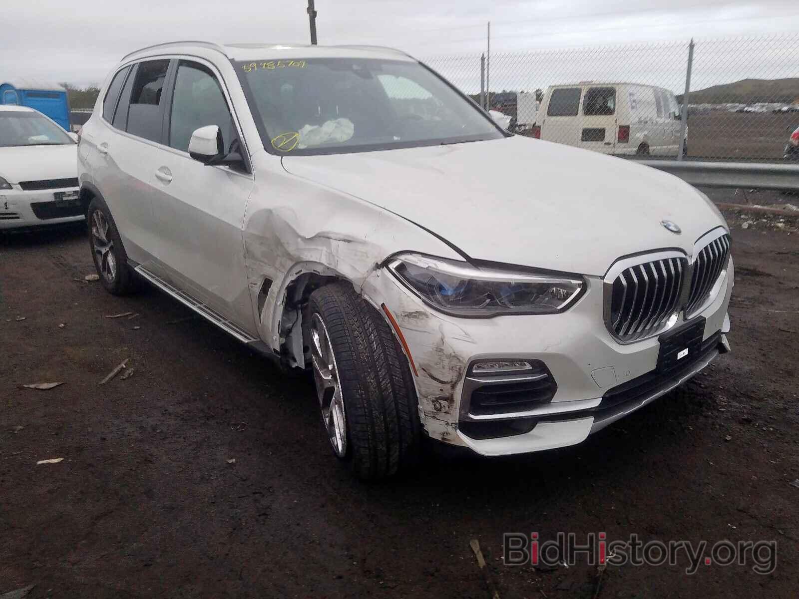 Фотография 5UXCR6C01L9B15452 - BMW X5 2020