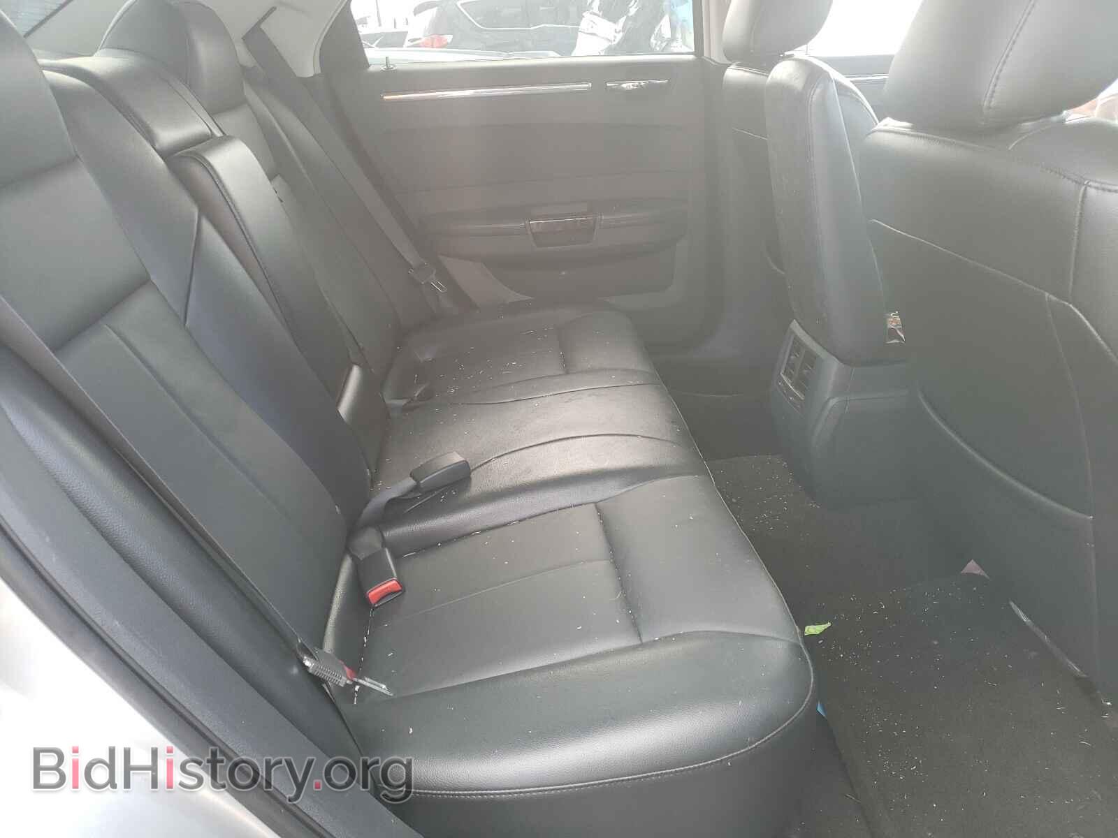 2009 CHRYSLER 300 - VIN: 2C3KA33VX9H631043 - Фото 6