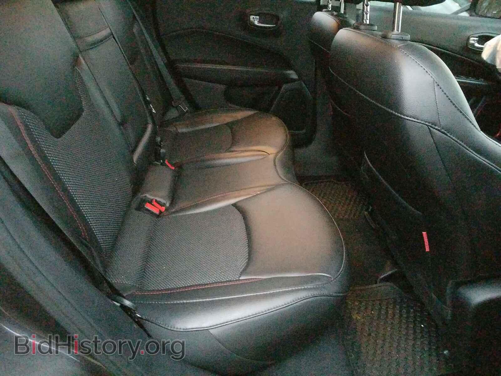 2019 JEEP COMPASS - VIN: 3C4NJDDB3KT667754 - Photo 6