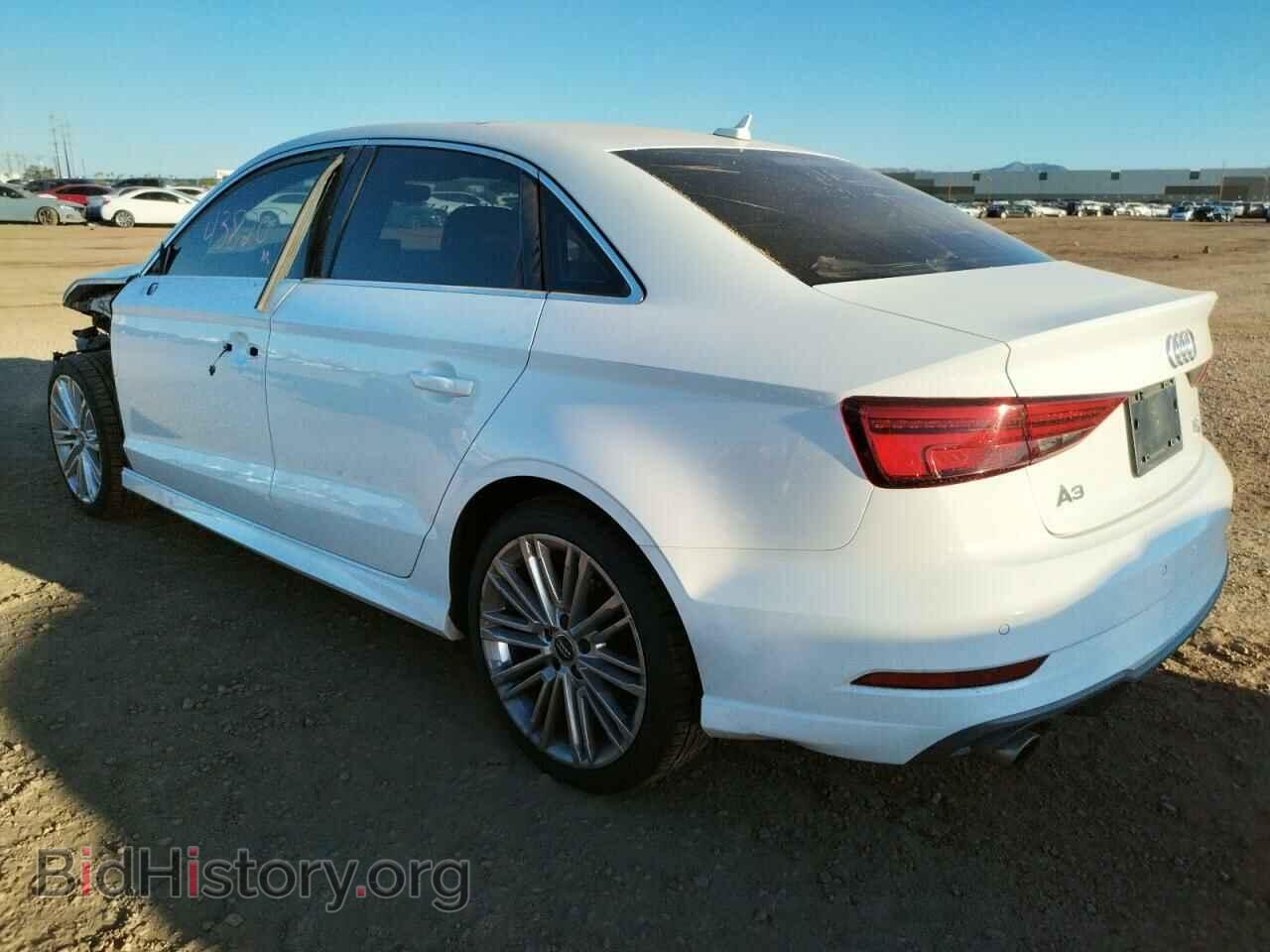 2017 AUDI A3 - VIN: WAUJ8GFF3H1068541 - Фото 3