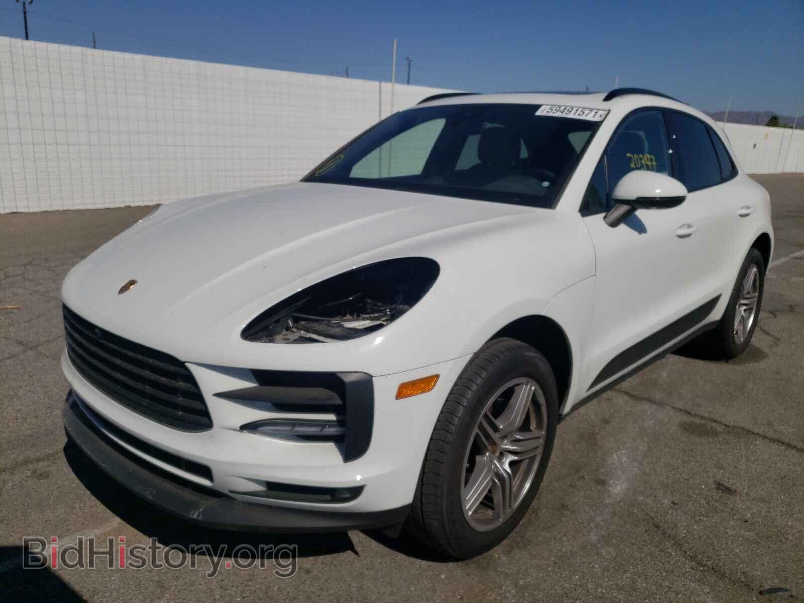 2020 PORSCHE MACAN - VIN: WP1AA2A5XLLB02060 - Фото 2