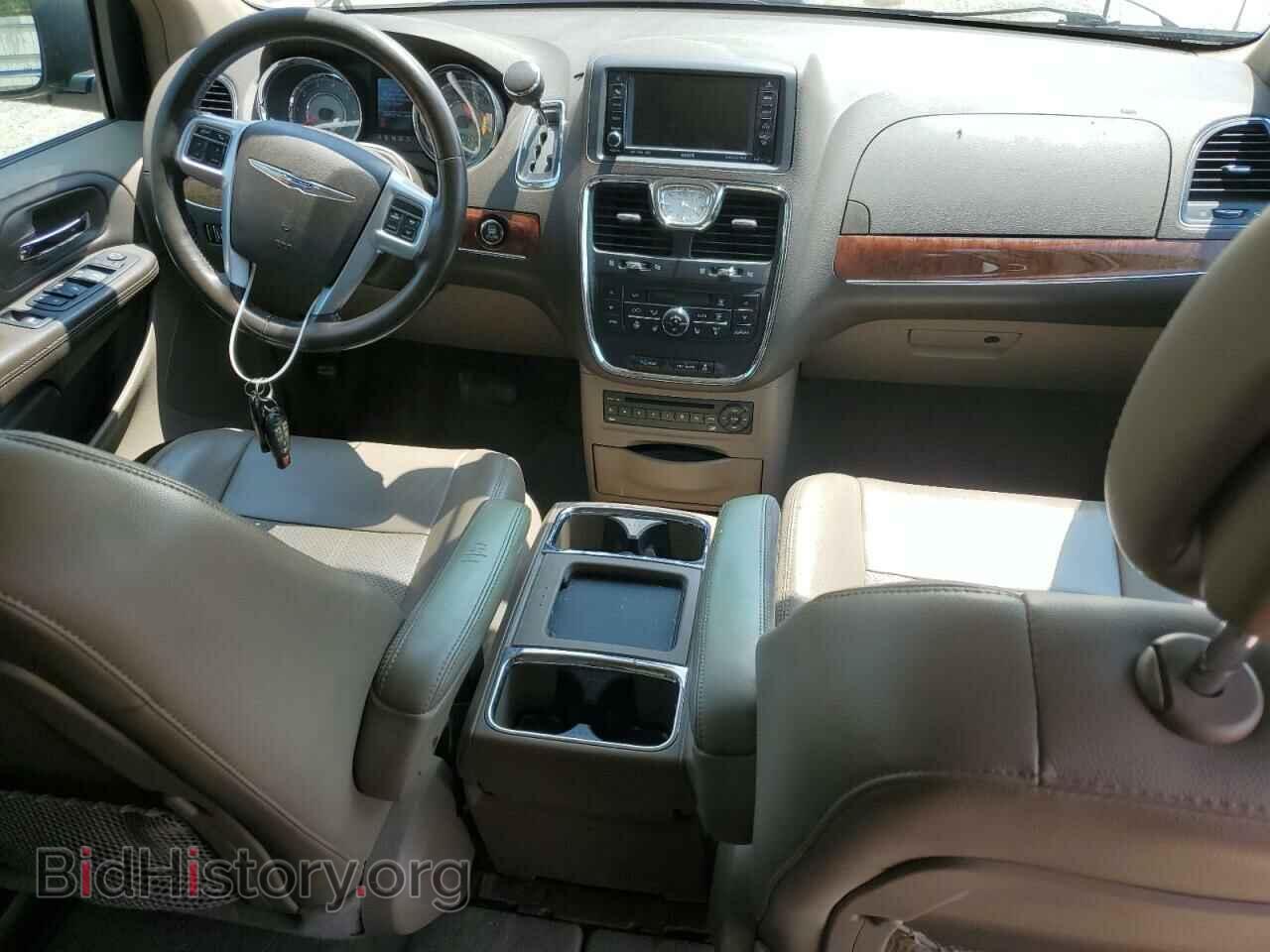 2011 CHRYSLER MINIVAN - VIN: 2A4RR8DG2BR655749 - Photo 8