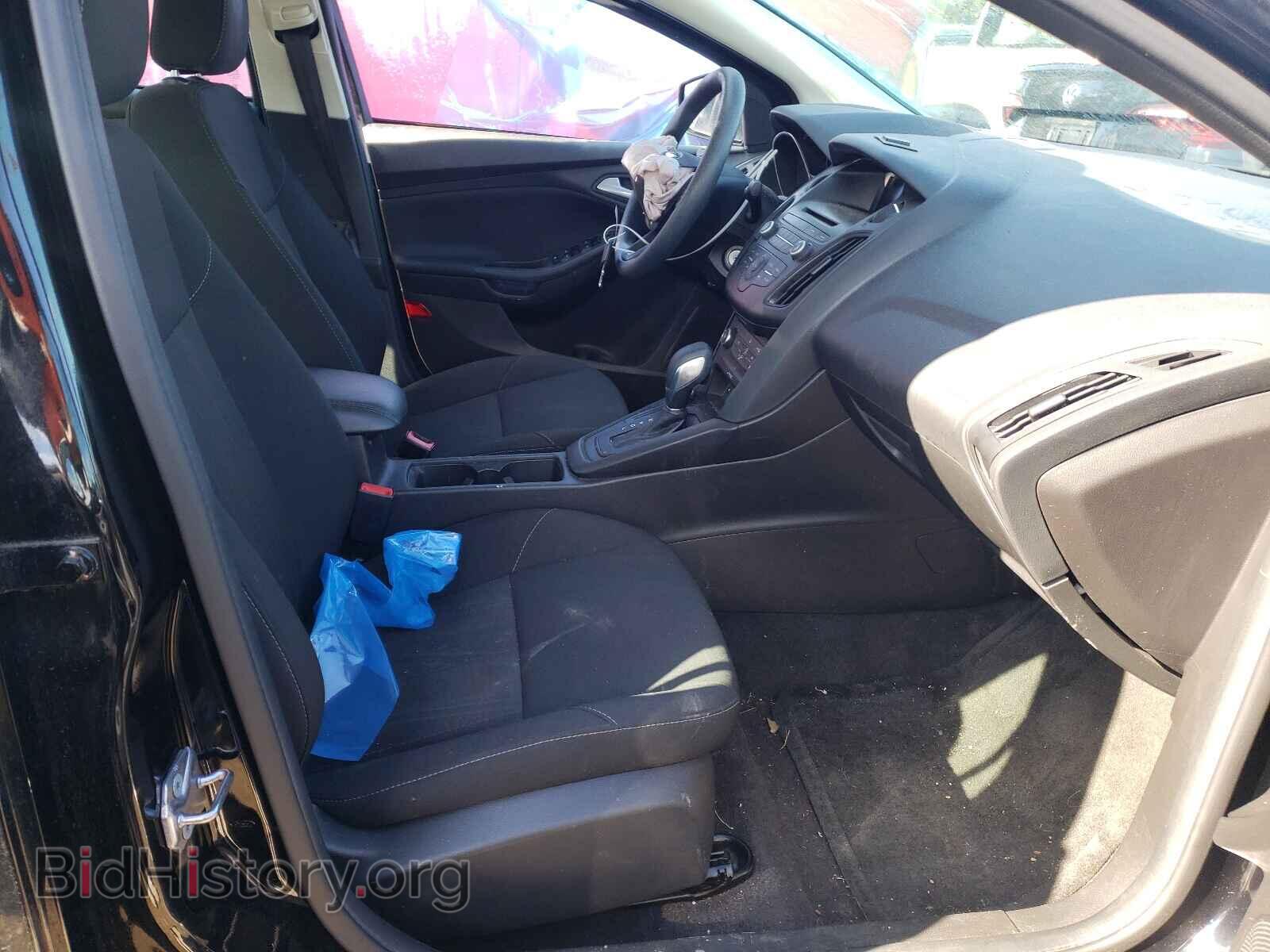 2017 FORD FOCUS - VIN: 1FADP3F2XHL285720 - Photo 5