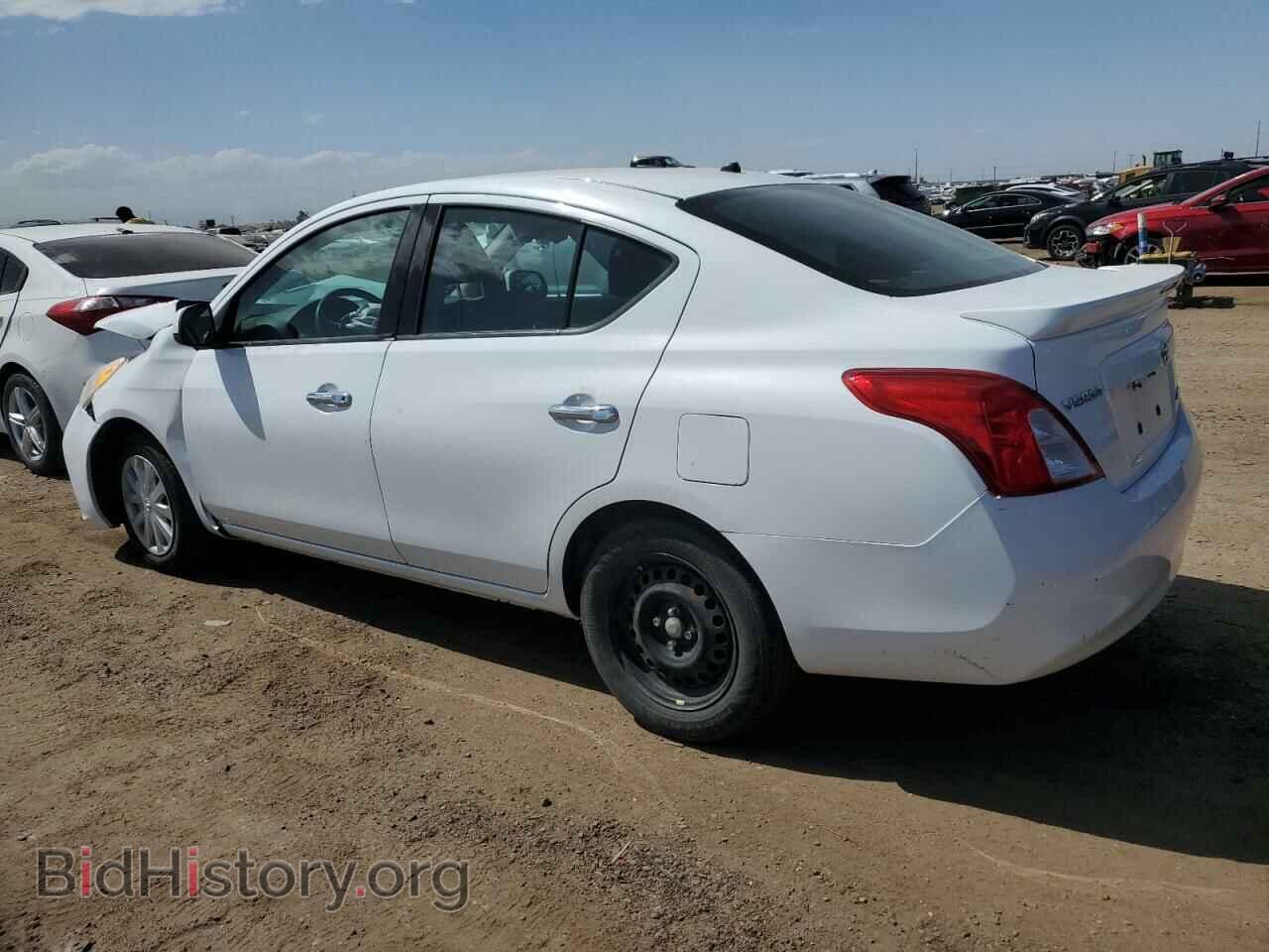 2014 NISSAN VERSA - VIN: 3N1CN7AP1EK457101 - Фото 2
