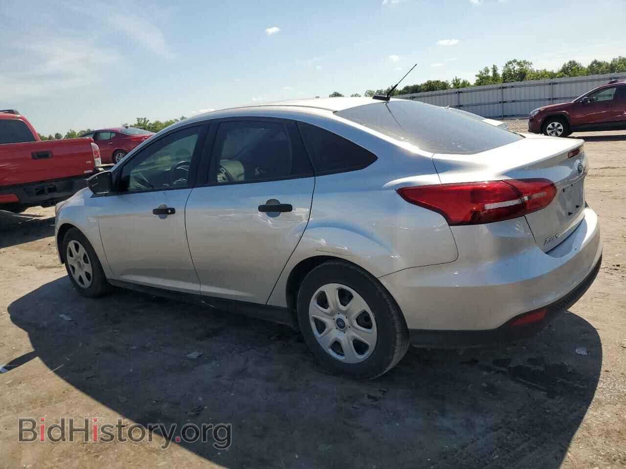 2017 FORD FOCUS - VIN: 1FADP3E26HL323199 - Фото 2