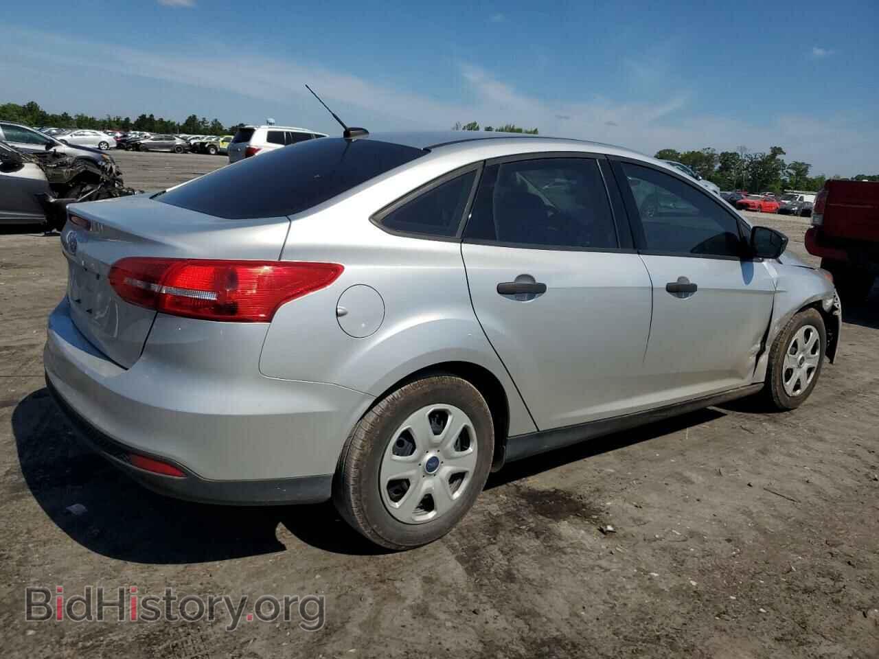 2017 FORD FOCUS - VIN: 1FADP3E26HL323199 - Фото 3