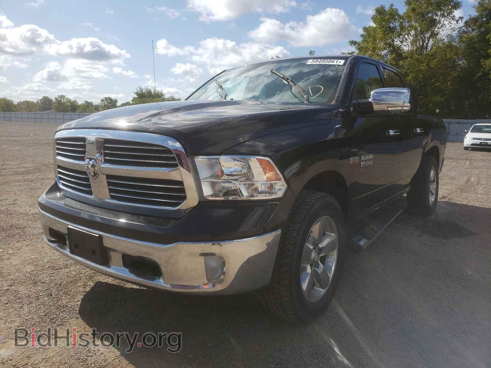 2017 RAM 1500 - VIN: 1C6RR7LT0HS663989 - Photo 2