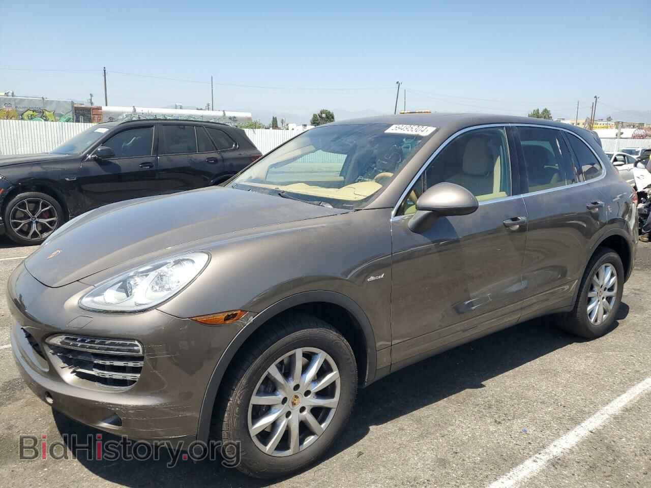 Фотография WP1AF2A25ELA37032 - PORSCHE CAYENNE 2014
