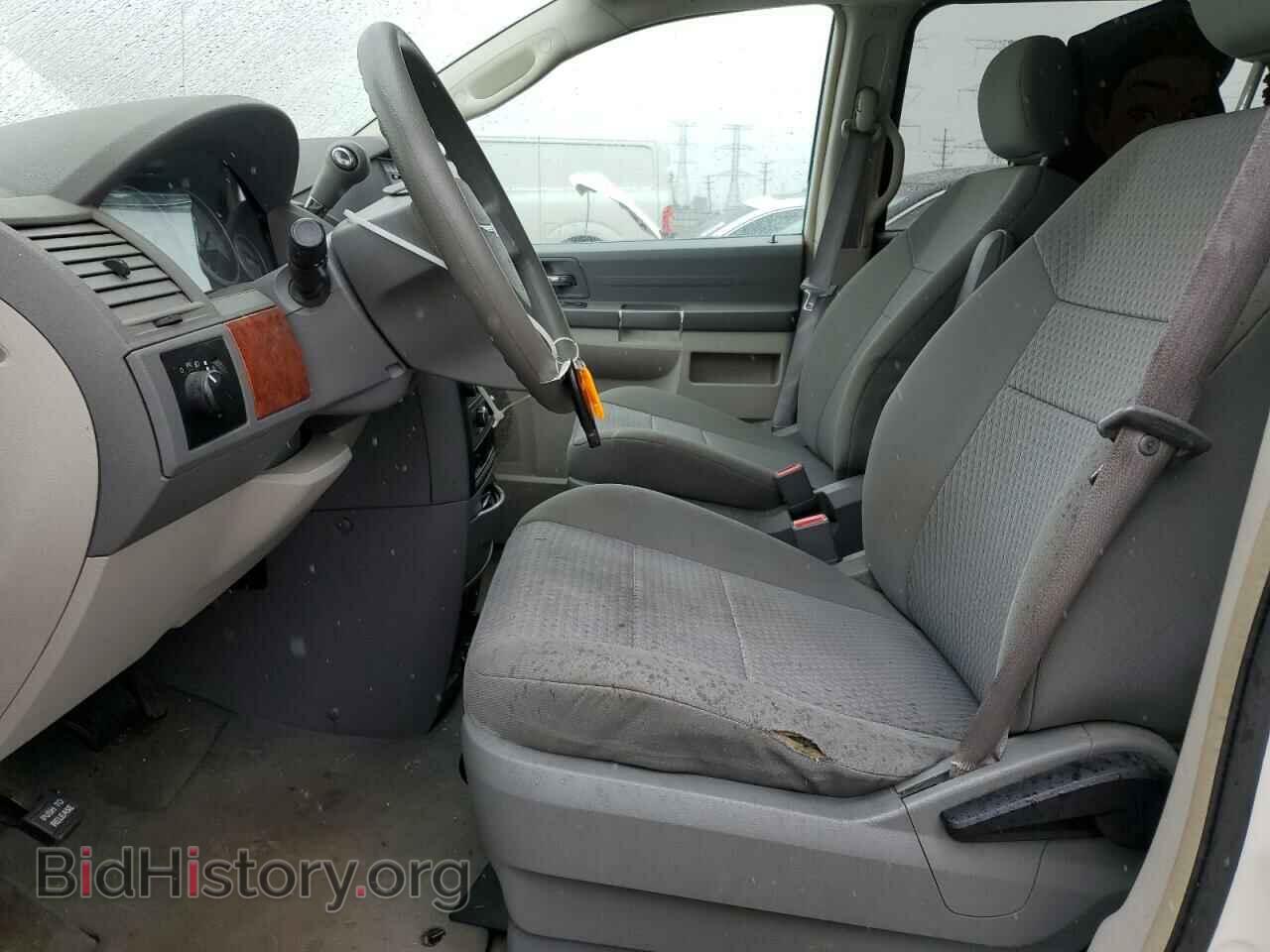 2008 CHRYSLER MINIVAN - VIN: 2A8HR44H18R842078 - Фото 7