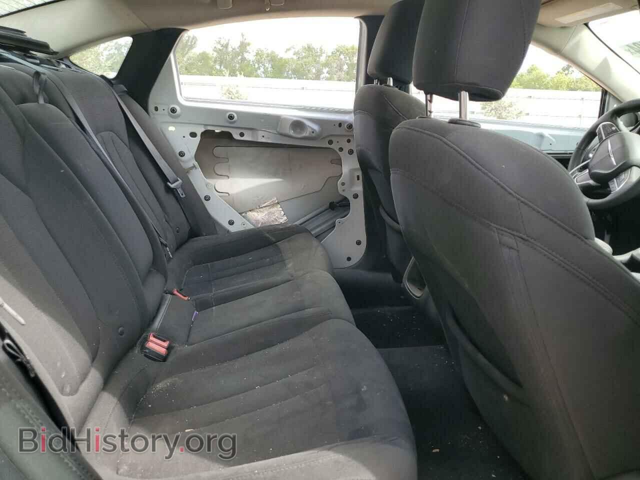 2015 CHRYSLER 200 - VIN: 1C3CCCAB3FN753771 - Photo 10