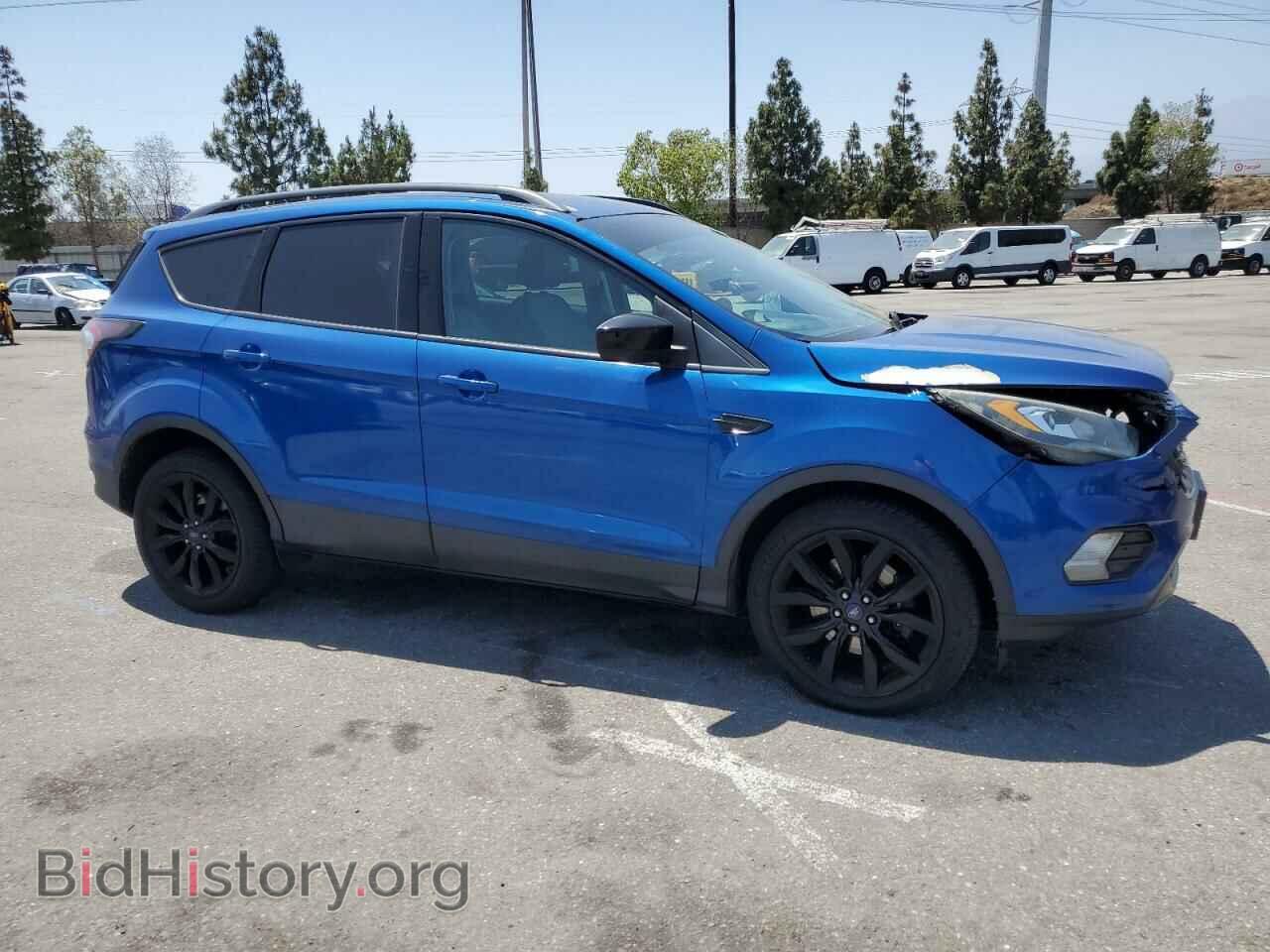 2017 FORD ESCAPE - VIN: 1FMCU9G90HUB44609 - Фото 4