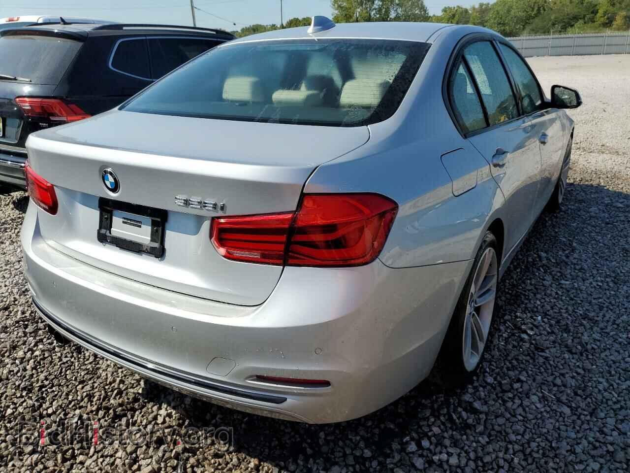 2016 BMW 3 SERIES - VIN: WBA8E9G53GNT44555 - Фото 4