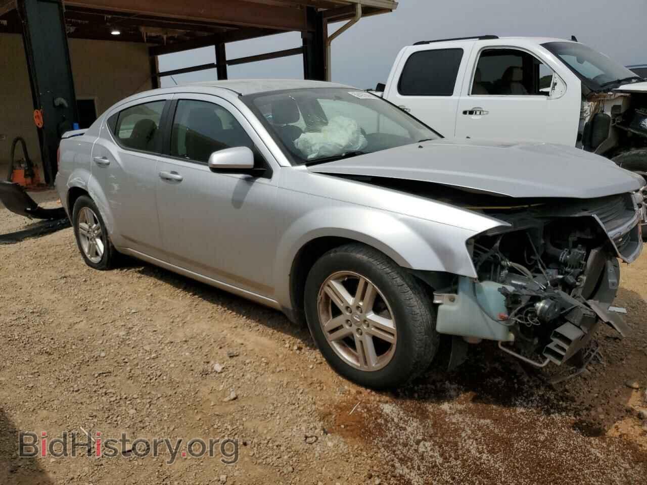 2010 DODGE AVENGER - VIN: 1B3CC5FB9AN138698 - Photo 4