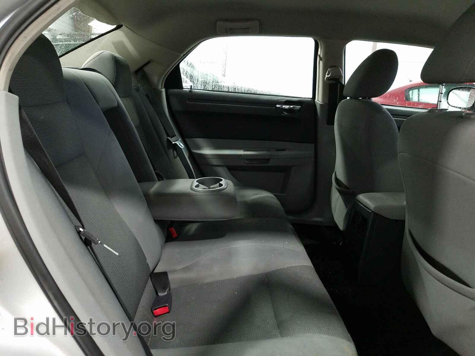2007 CHRYSLER 300 - VIN: 2C3KA43R77H605618 - Фото 6