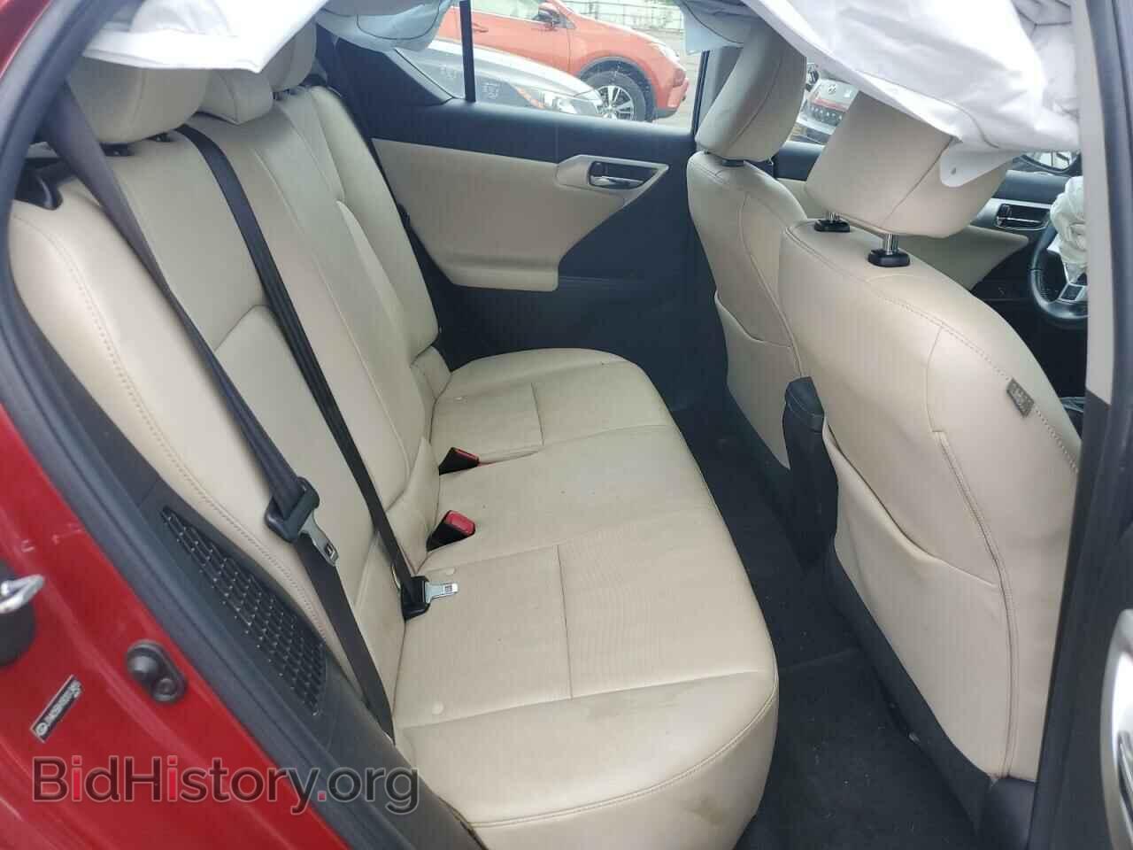2011 LEXUS CT 200 - VIN: JTHKD5BH1B2013455 - Photo 10