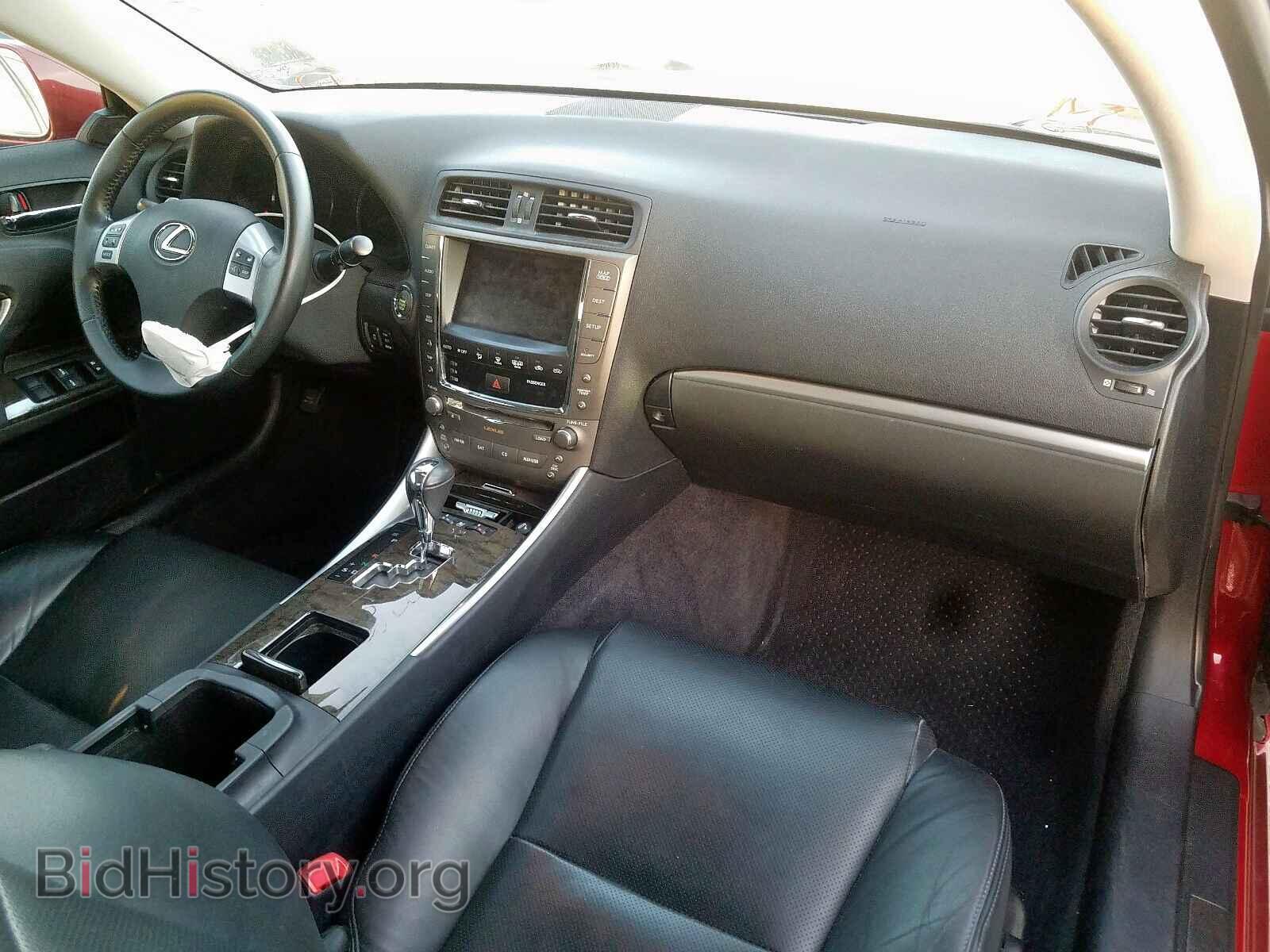 2011 LEXUS IS - VIN: JTHFF2C28B2517196 - Фото 9