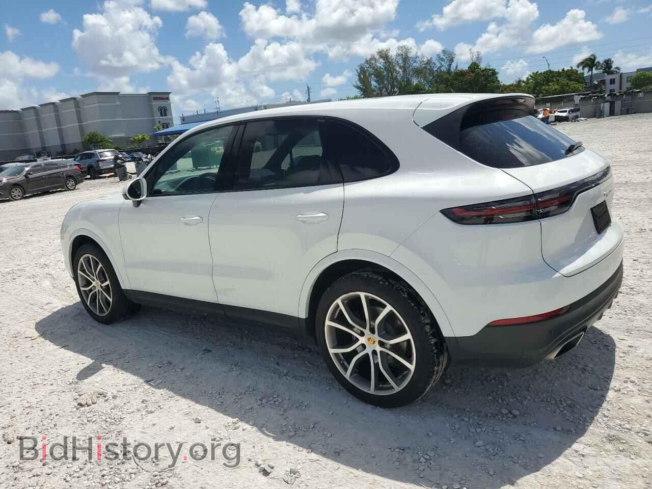 2021 PORSCHE CAYENNE - VIN: WP1AA2AY2MDA05988 - Photo 2