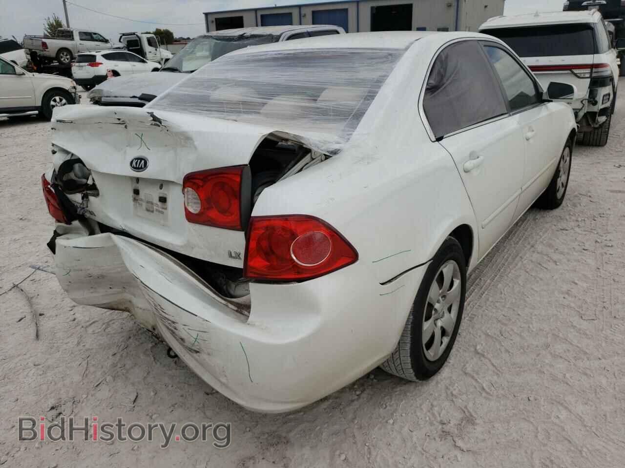 2007 KIA OPTIMA - VIN: KNAGE123075127919 - Фото 4