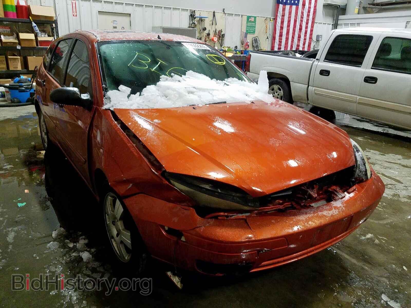 Фотография 3FAFP37N55R111021 - FORD FOCUS 2005