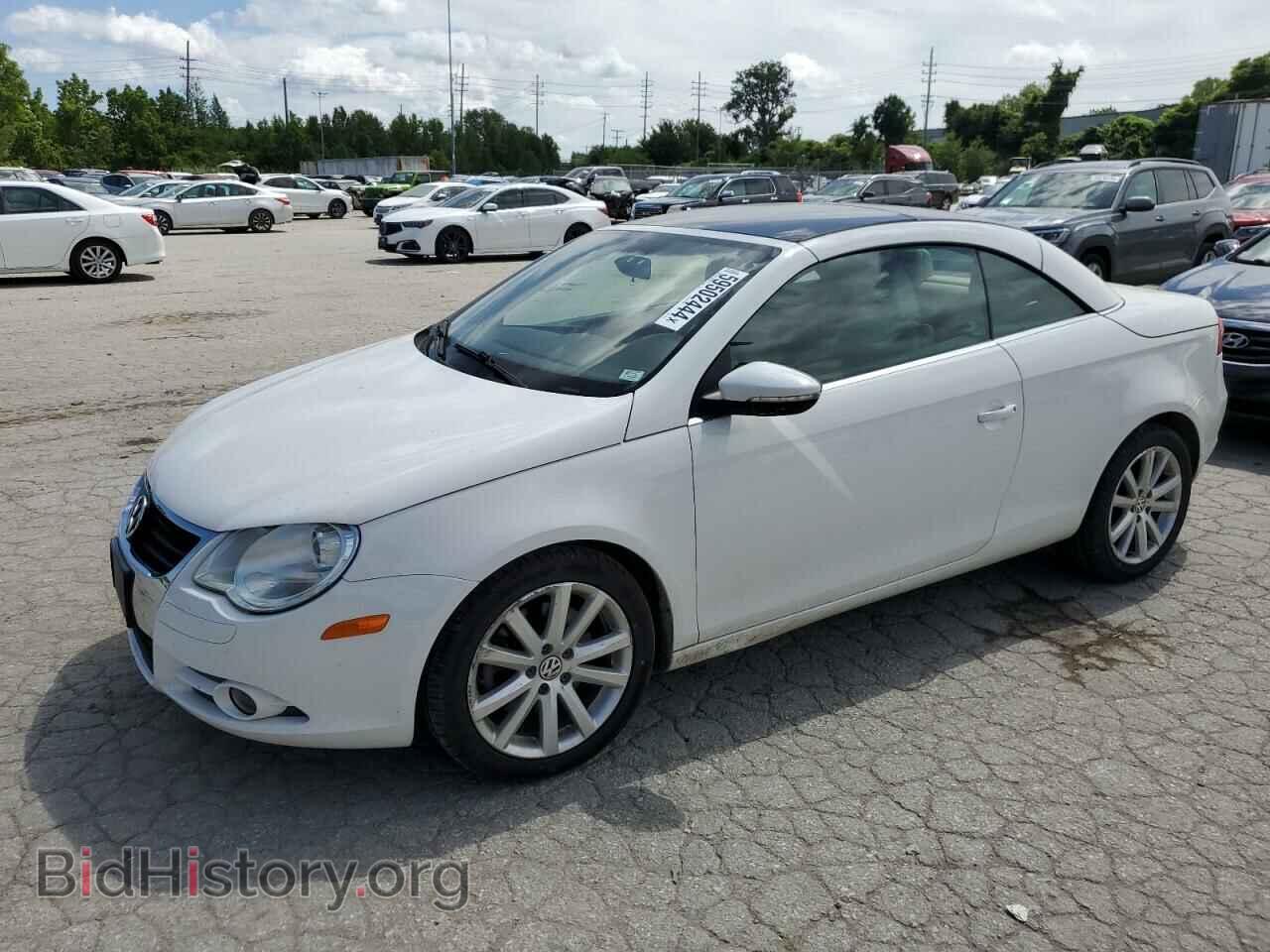 Фотография WVWAA7AH0BV001072 - VOLKSWAGEN EOS 2011