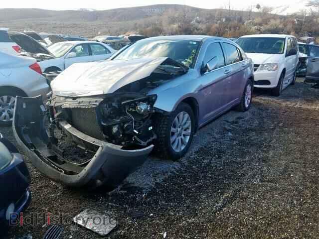 2013 CHRYSLER 200 - VIN: 1C3CCBBG5DN658937 - Фото 2