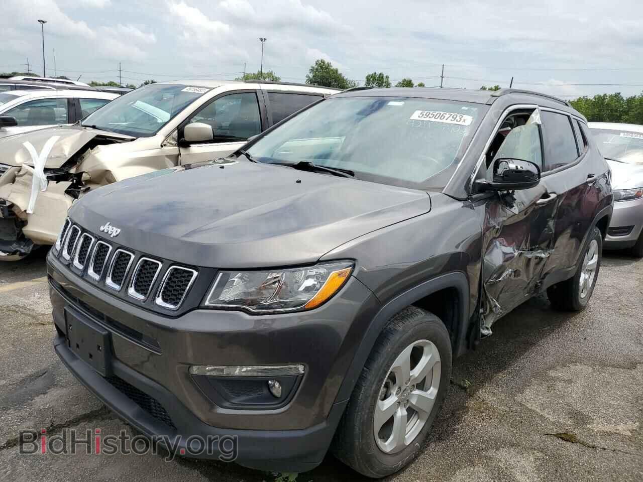 2018 JEEP COMPASS - VIN: 3C4NJCBB8JT461986 - Фото 2
