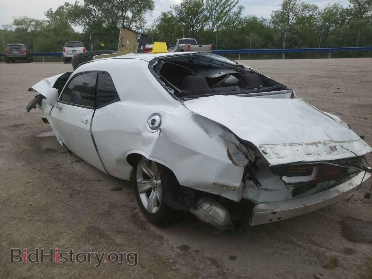 2019 DODGE CHALLENGER - VIN: 2C3CDZAGXKH719034 - Photo 2