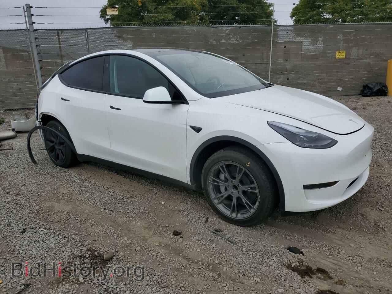 2025 TESLA MODEL Y - VIN: 7SAYGDED3SF277542 - Photo 4