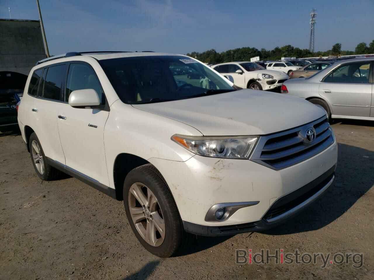 Photo 5TDDK3EH1CS103828 - TOYOTA HIGHLANDER 2012