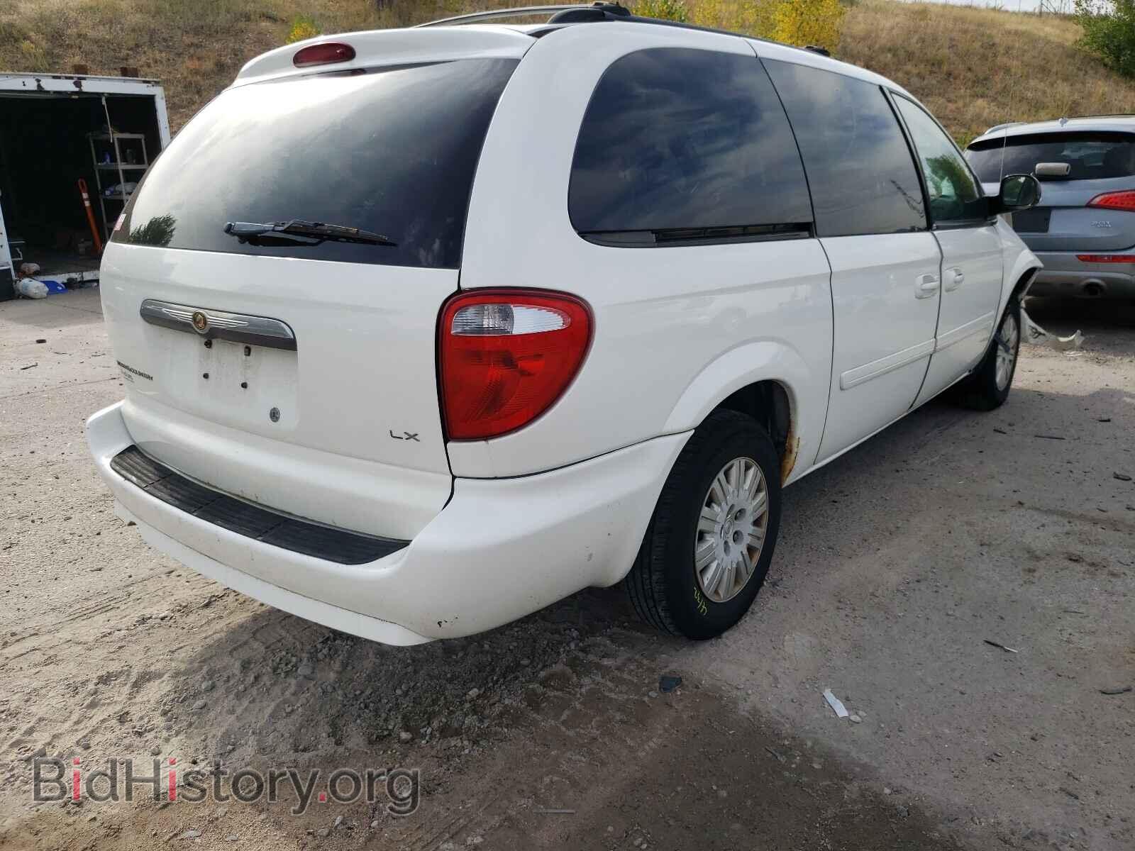 2007 CHRYSLER MINIVAN - VIN: 2A4GP44R37R352476 - Фото 4