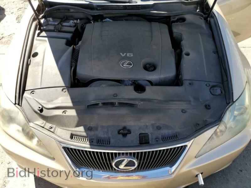 2007 Lexus IS (VIN JTHBK262872034028) — photo 7 of 10