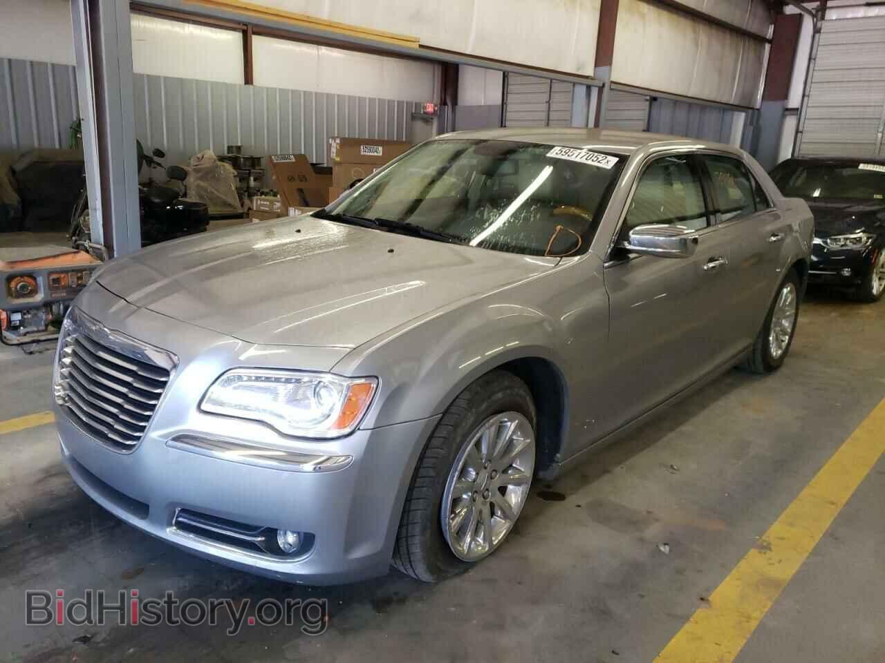 2014 CHRYSLER 300 - VIN: 2C3CCAET9EH118326 - Photo 2