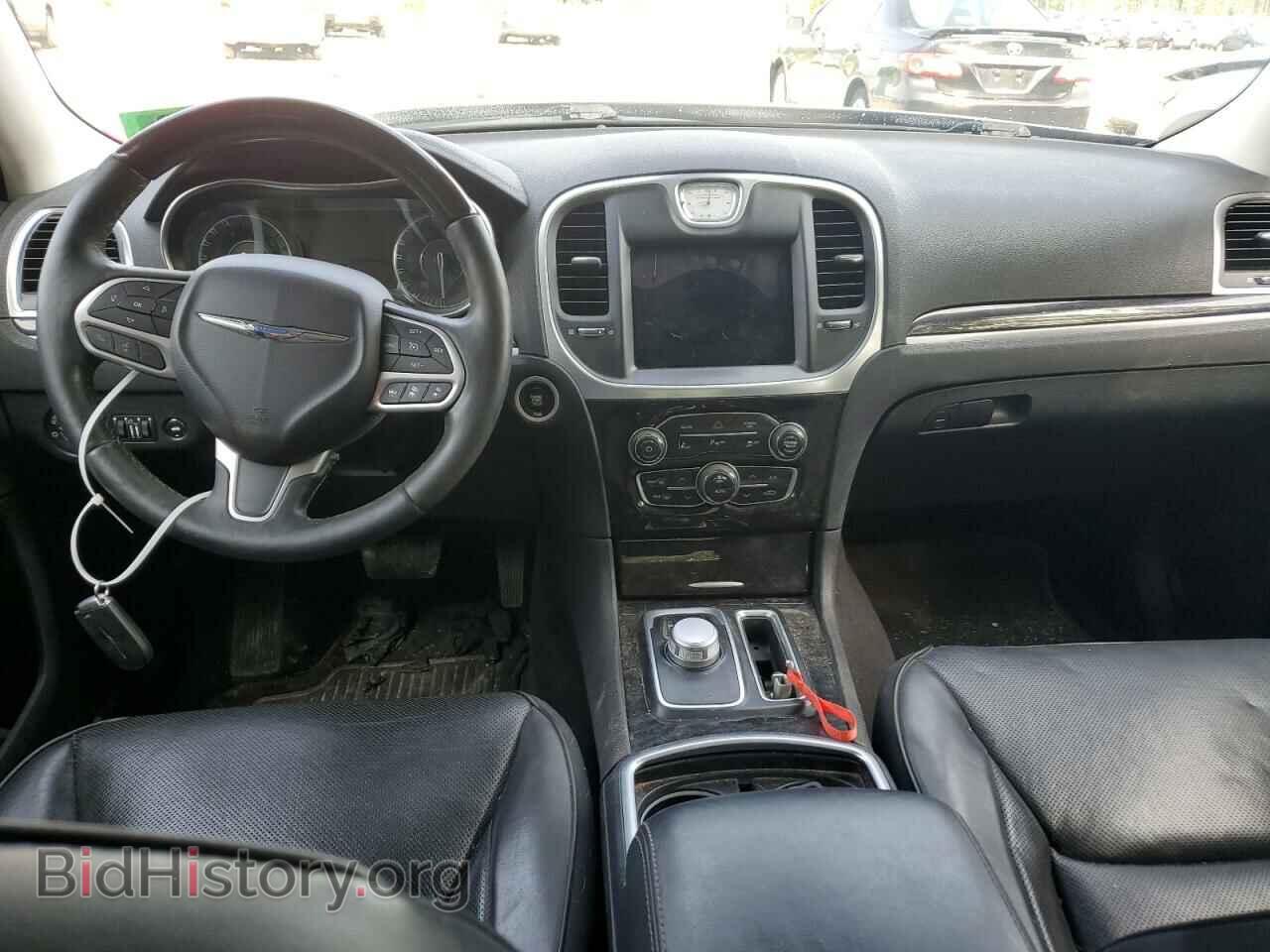 2017 CHRYSLER 300 - VIN: 2C3CCAKGXHH571236 - Фото 8
