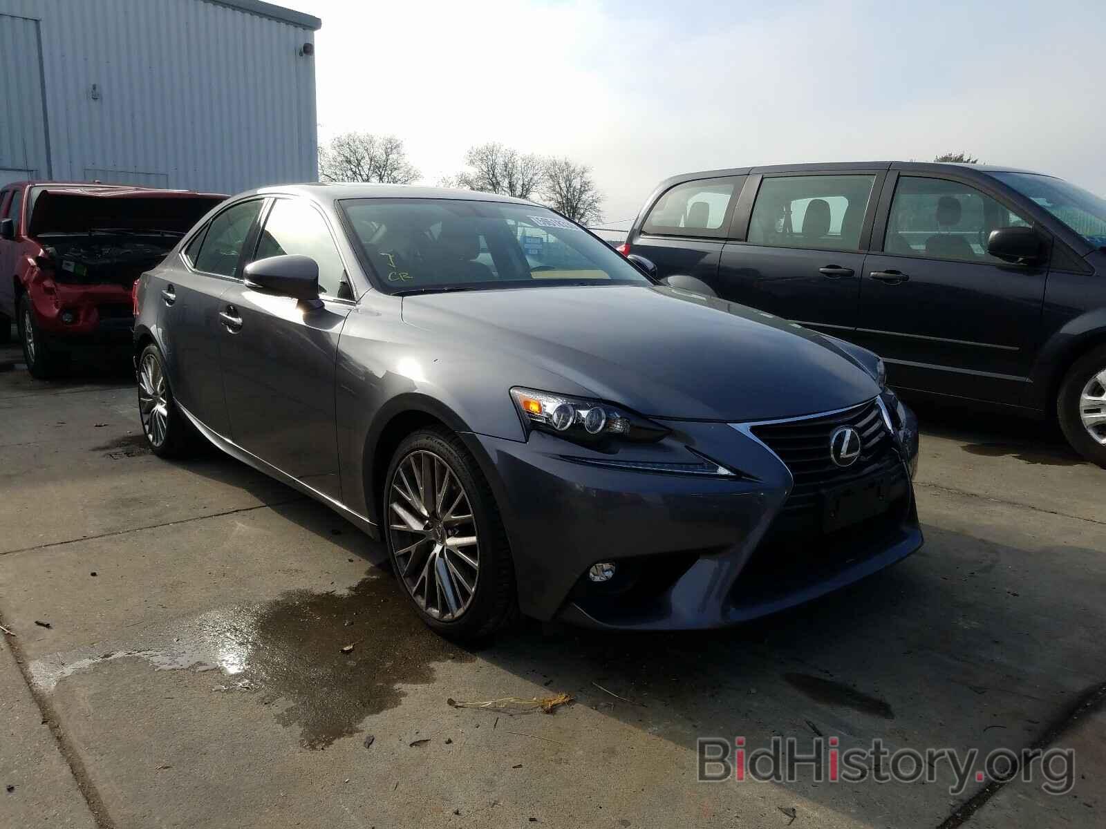 Photo JTHBA1D28G5024503 - LEXUS IS 2016