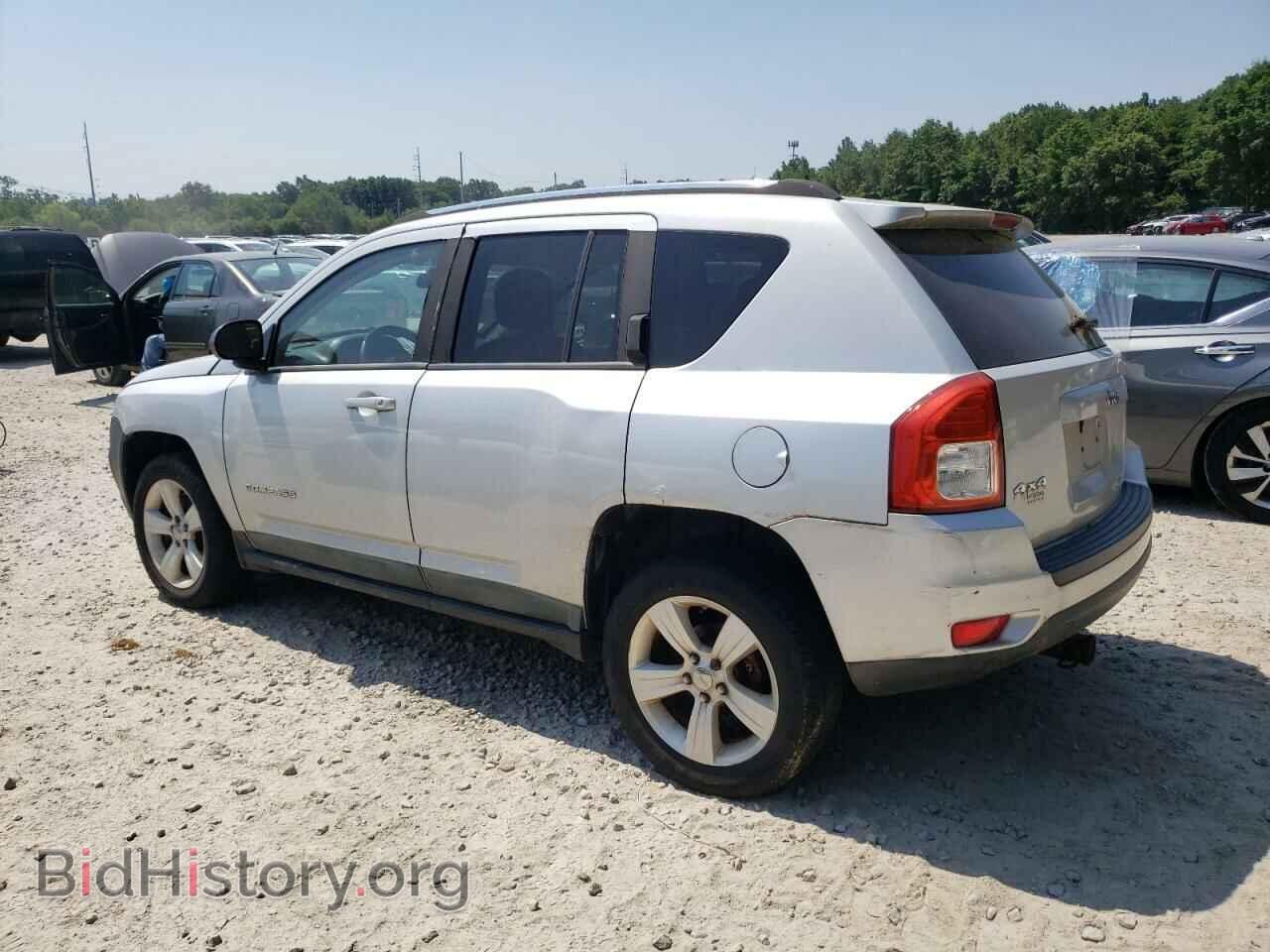 2011 JEEP COMPASS - VIN: 1J4NF1FB5BD222896 - Photo 2